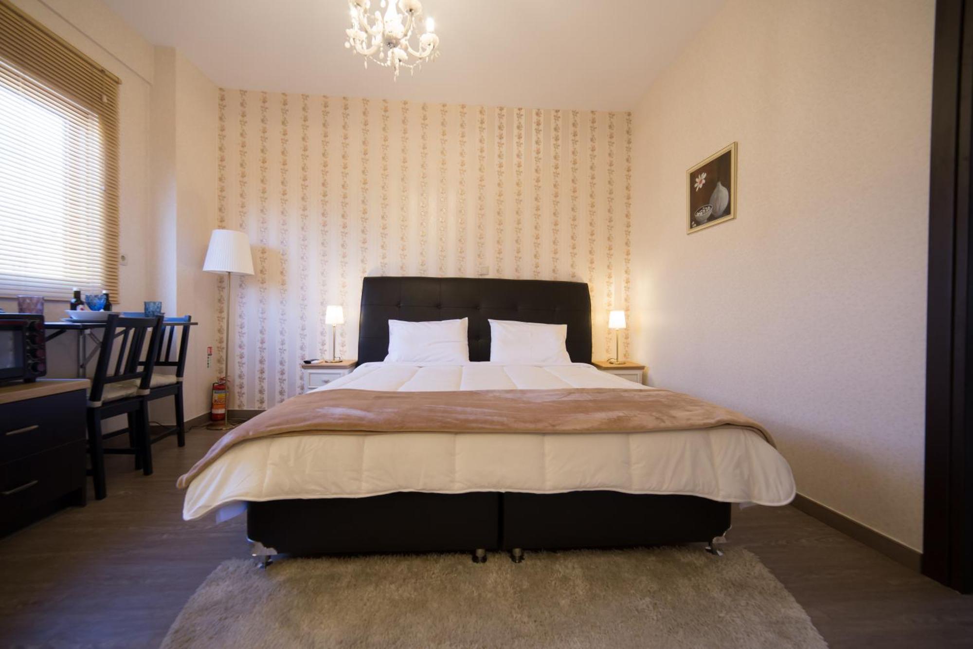 Margarita'S Suites เอเธนส์ ภายนอก รูปภาพ