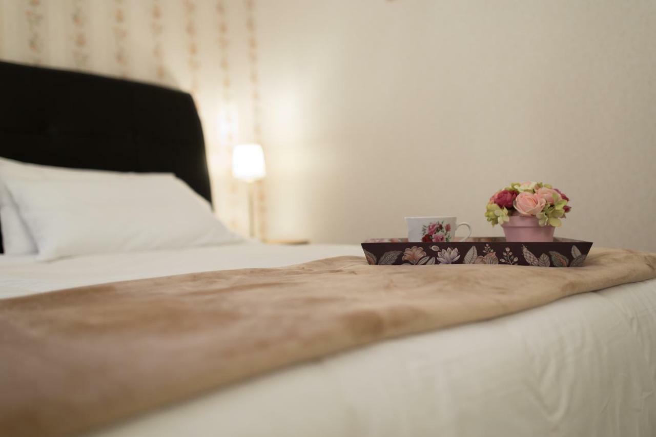 Margarita'S Suites เอเธนส์ ภายนอก รูปภาพ