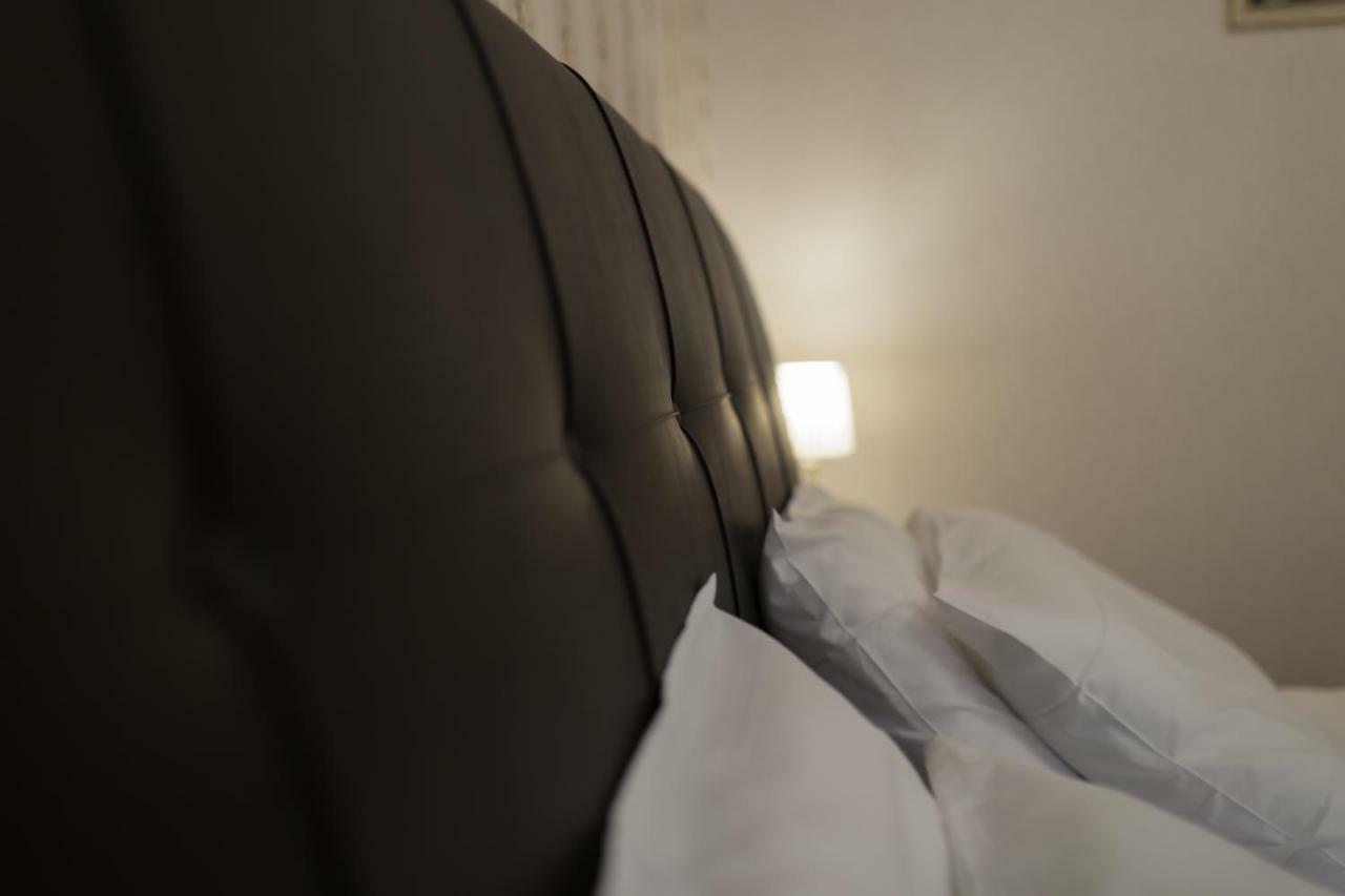 Margarita'S Suites เอเธนส์ ภายนอก รูปภาพ